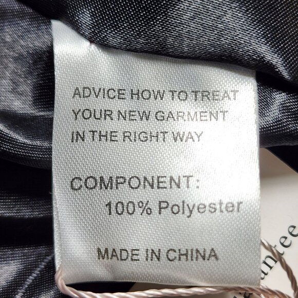 LuckyMjmy Velvet Wizard Robe with Satin Lined Cloak - Picture 6 of 10